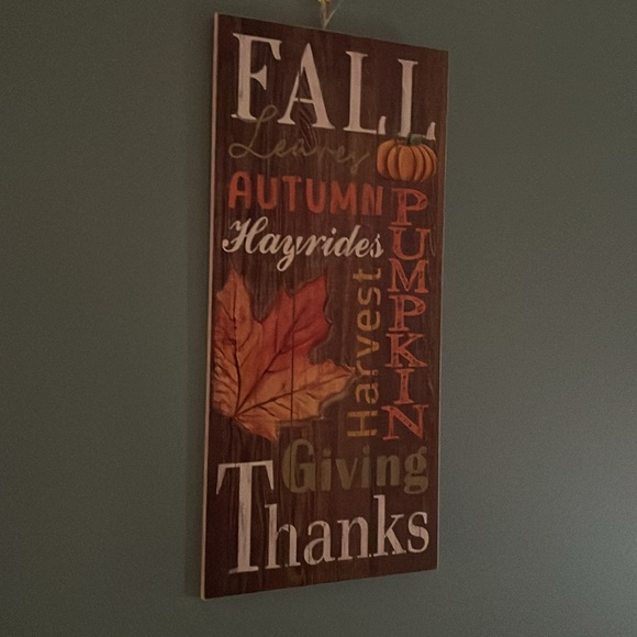 Ashland, Fall wooden wall decoration, with colorful leaf, pumpkin, season words - Picture 11 of 17